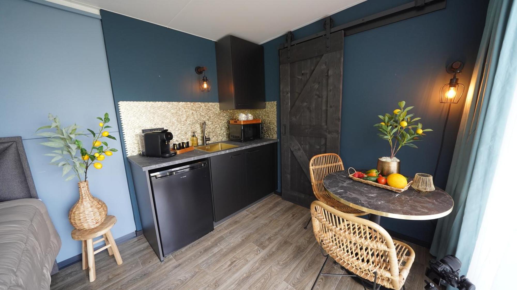 B&B Prive Tiny House Bij Zee ステレンダム エクステリア 写真